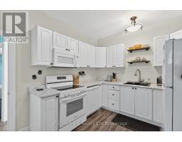 292 BULLER STREET - 12