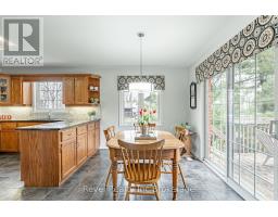 152 NORTH TOWN LINE E - 10