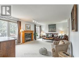 152 NORTH TOWN LINE E - 13