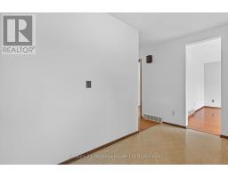 40 HILLMER ROAD - 19