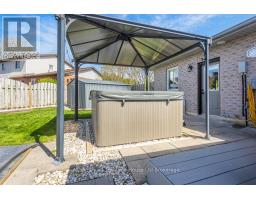 93 GLENDALE DRIVE - 27