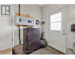 573 NORFOLK COUNTY RD 28 ROAD W - 36