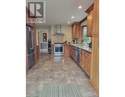 9088 CULLODEN ROAD - 7