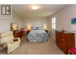 86 WALKER ROAD - 25