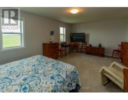 86 WALKER ROAD - 26