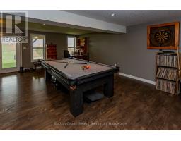 86 WALKER ROAD - 30