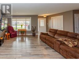 86 WALKER ROAD - 4