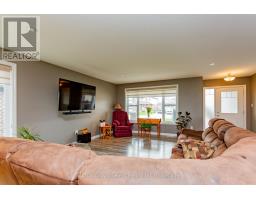 86 WALKER ROAD - 5