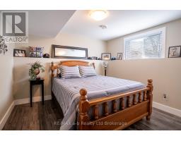 136 MAPLE LANE - 23