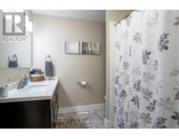 136 MAPLE LANE - 24