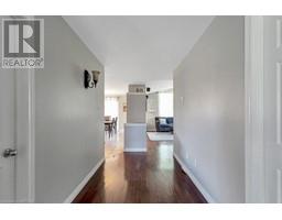 930 QUEENSBOROUGH Court - 10