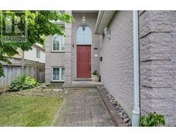 930 QUEENSBOROUGH Court - 3