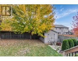 24 WOODHATCH Crescent - 33