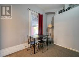 742 DUNDAS Street - 10