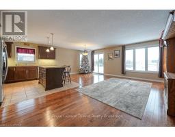 424 FAIRWAY ROAD - 16