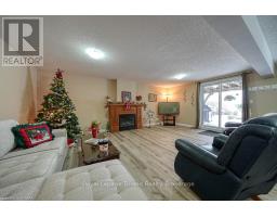 424 FAIRWAY ROAD - 28