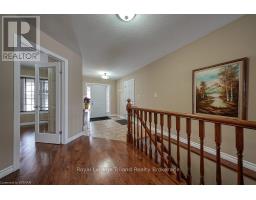 424 FAIRWAY ROAD - 7