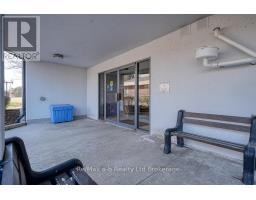 809 - 986 HURON STREET - 6