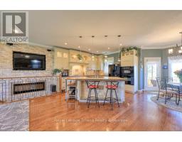 383338 SALFORD ROAD - 8