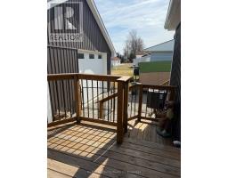 44 OAK STREET - 21