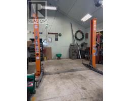 44 OAK STREET - 22