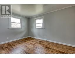 63 CATHCART STREET - 17