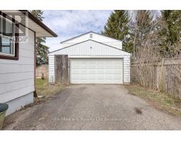 63 CATHCART STREET - 33