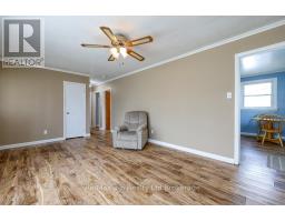 63 CATHCART STREET - 4