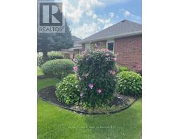 18 JONES CRESCENT - 30