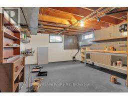 31 SHERIDAN BOULEVARD - 18