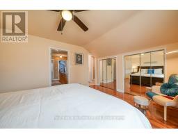 113 LYNDALE CRESCENT - 23