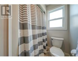 113 LYNDALE CRESCENT - 31