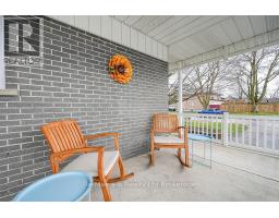 113 LYNDALE CRESCENT - 5