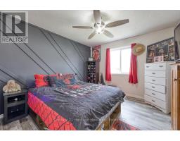 1079 MARQUETTE DRIVE - 18