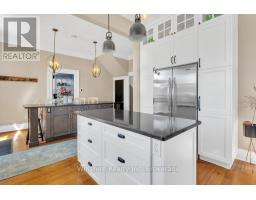 64 SOUTH STREET W - 8