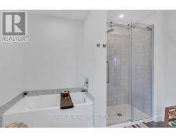 407 MAIN STREET - 23