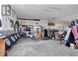 407 MAIN STREET - 40