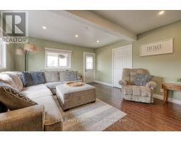 136 BIDWELL STREET - 4