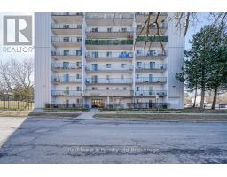 809 - 986 HURON STREET - 5