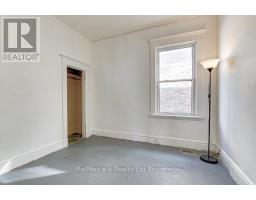 1026 TRAFALGAR STREET - 15