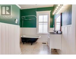 1026 TRAFALGAR STREET - 20
