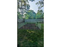 1026 TRAFALGAR STREET - 29