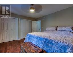 27 AMBER DRIVE - 18