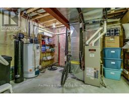 27 AMBER DRIVE - 25