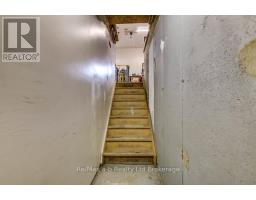 27 AMBER DRIVE - 27