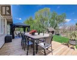 27 AMBER DRIVE - 42