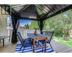 27 AMBER DRIVE - 45