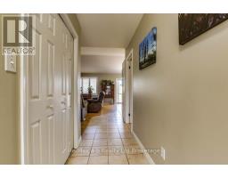 27 AMBER DRIVE - 6