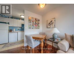46 - 64 HIAWATHA ROAD - 17