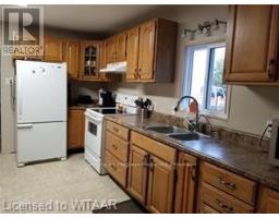 334319 ROSSLAND LINE - 3